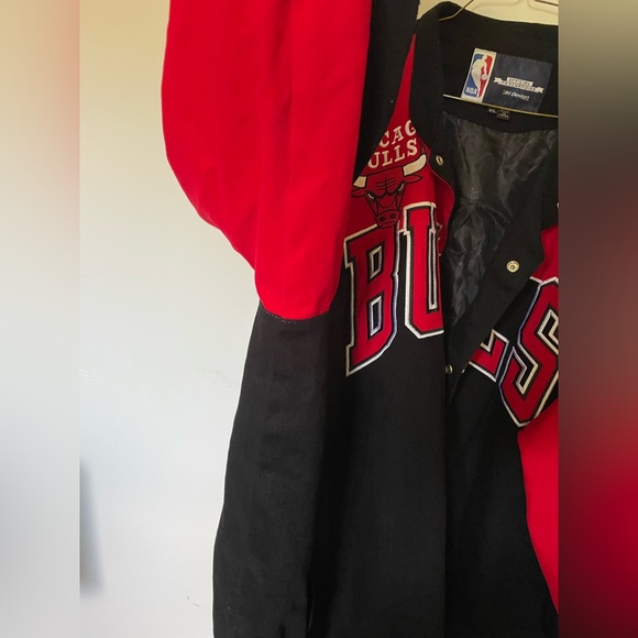 Jeff Hamilton Chicago Bulls racing Jacket - Picture 13 of 14